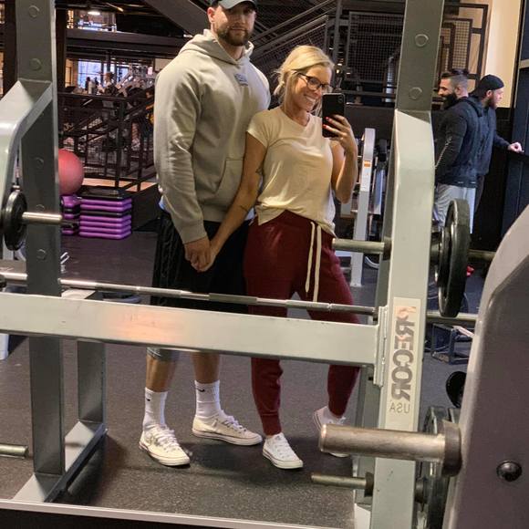 Meet your Posher, Lauren - Picture 1 of 1